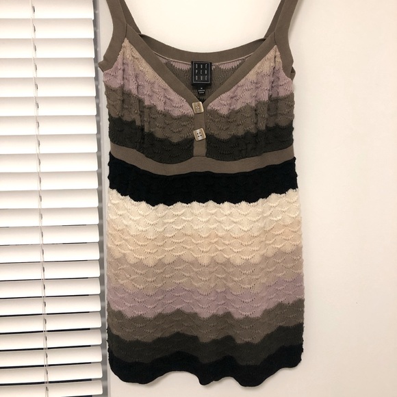 Due Per Due- Crochet Knit Tank- Multicolour - Picture 3 of 12